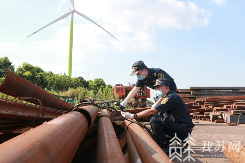 海关■江阴海关退运79.96吨固体废物