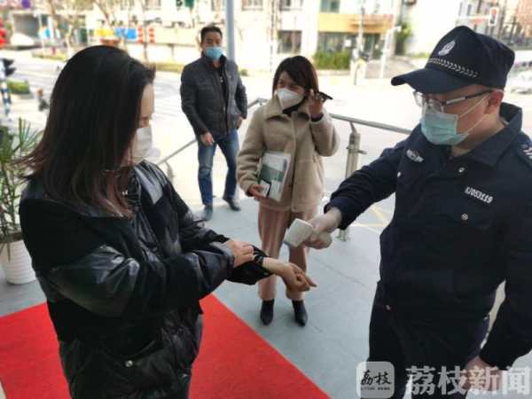 南京交管窗口开放啦！这些业务网上办理更方便