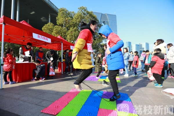 寒山寺听钟声、跨年烟火秀、城市定向赛，苏州人这样迎接新年