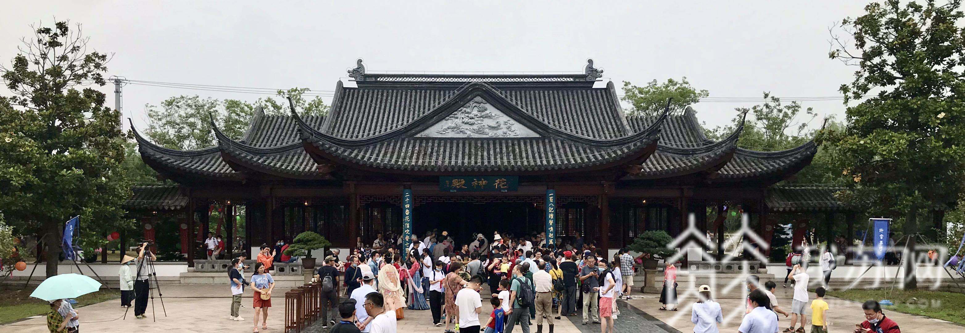 「端午」苏州虎丘花神苑开园迎客 汉服盛典祭花神再现