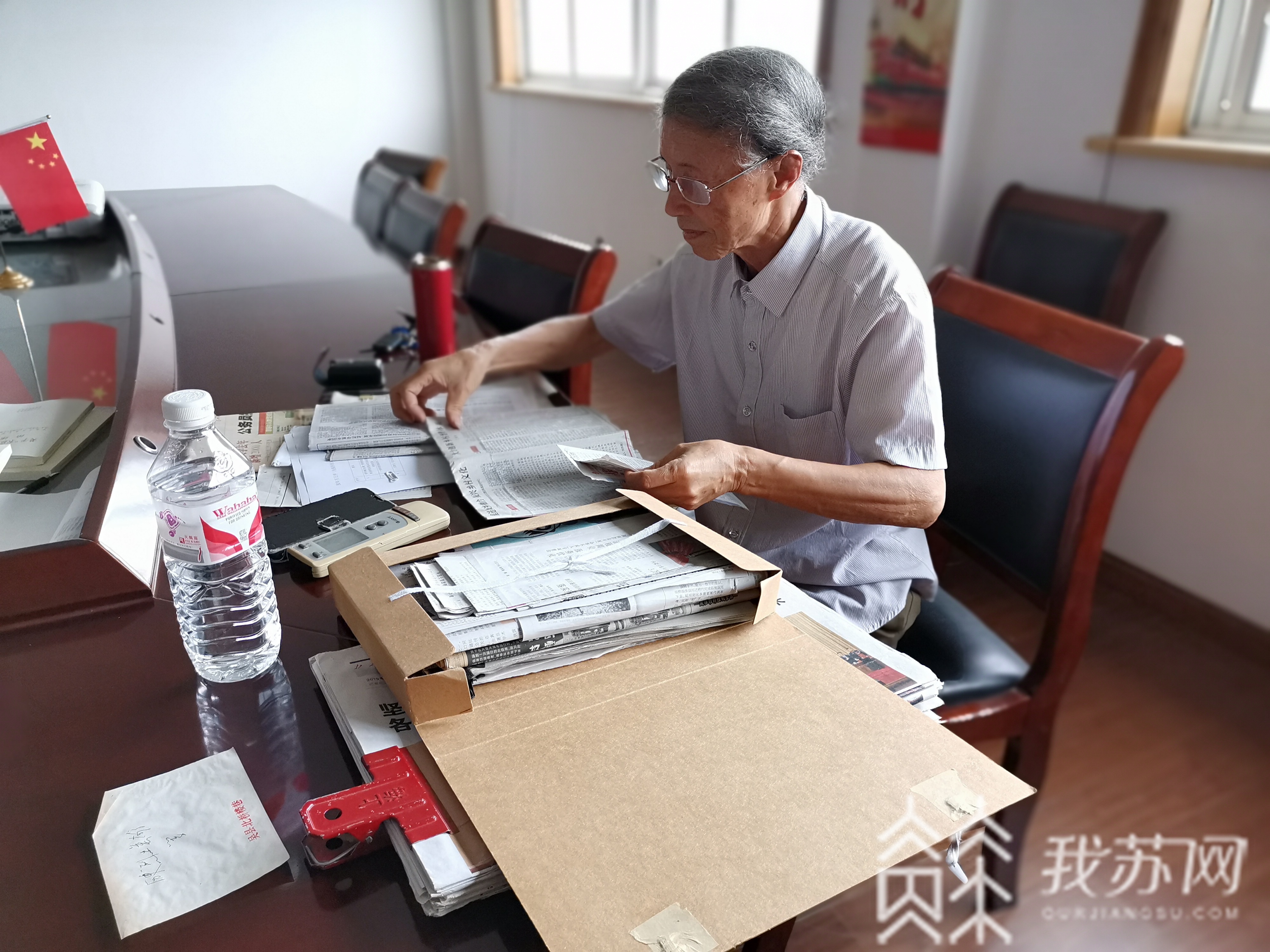 「剪报」200多页“史书”记录相城小康路 走向我们的小康生活：苏州75岁老人剪报30年