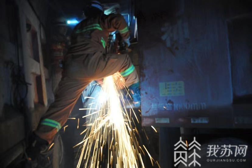 【快递】平凡岗位彰显军人本色 从退伍军人到快递小哥