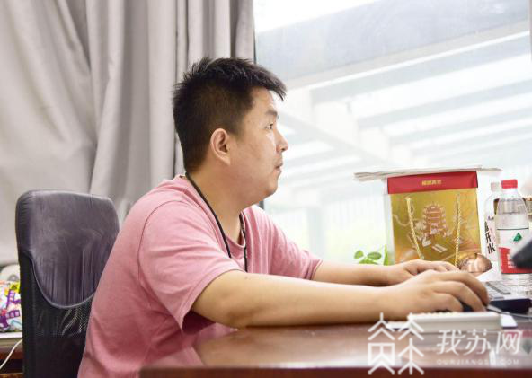 【快递】平凡岗位彰显军人本色 从退伍军人到快递小哥