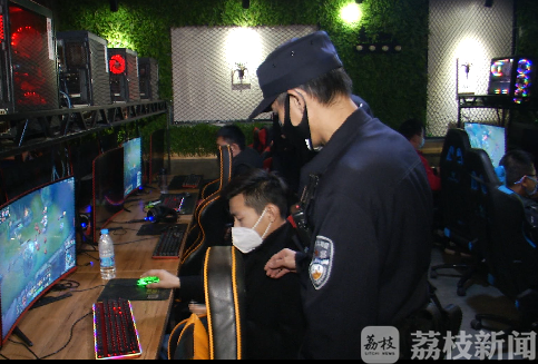 复工■娱乐场所正式复工：第一波人已“嗨”起来了！