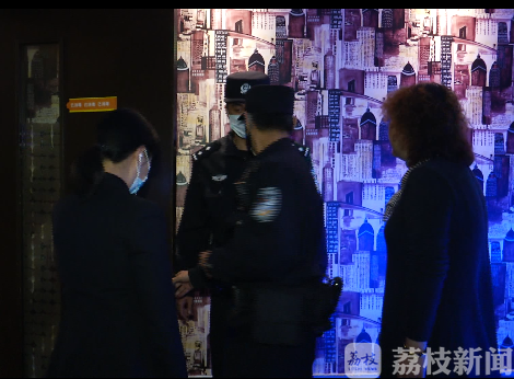 复工■娱乐场所正式复工：第一波人已“嗨”起来了！