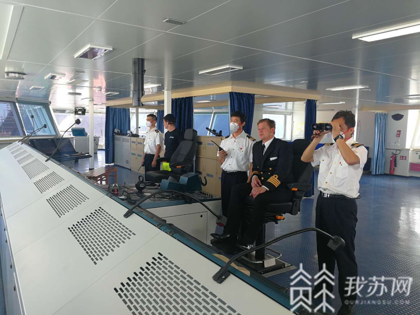 『南京』 我国建造的最大货滚船出江远航 “南京造”刷新纪录！