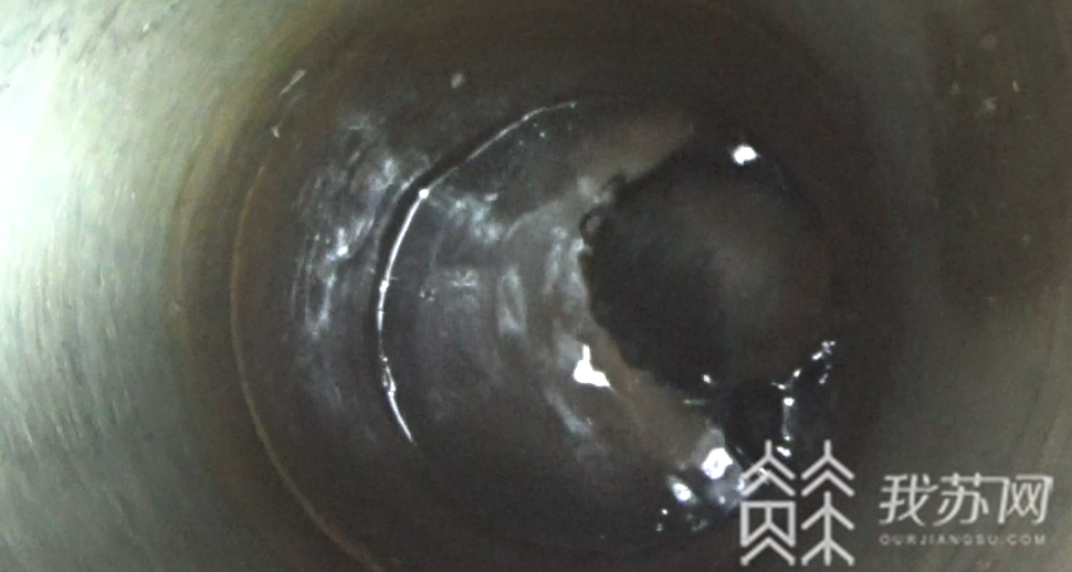 下井:徐州消防六次倒立下井奋力救人 燃!九旬老太坠井