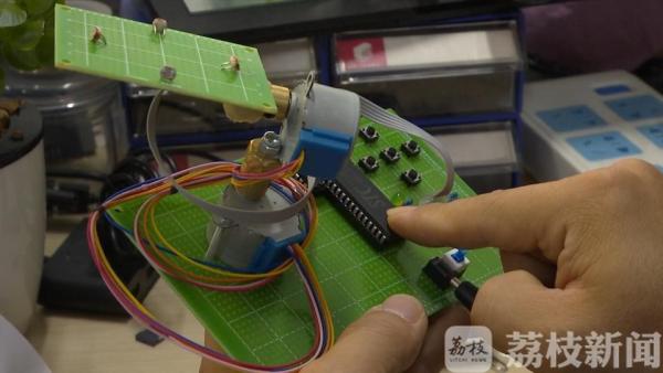 淮阴少年“点子王” 发明创造只为寻求“最优解”