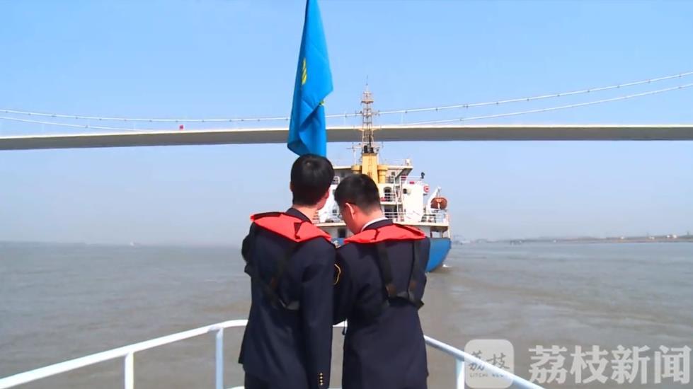 船舶■泰州正式启用船舶尾气移动遥感监测系统