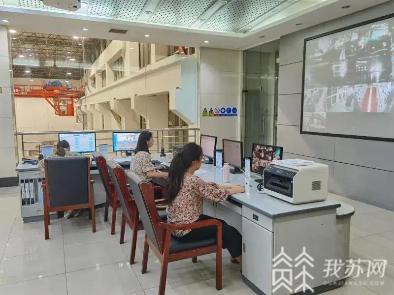 防汛■全力抗洪,江苏巾帼撑起防汛“半边天”|防汛抗灾第一线
