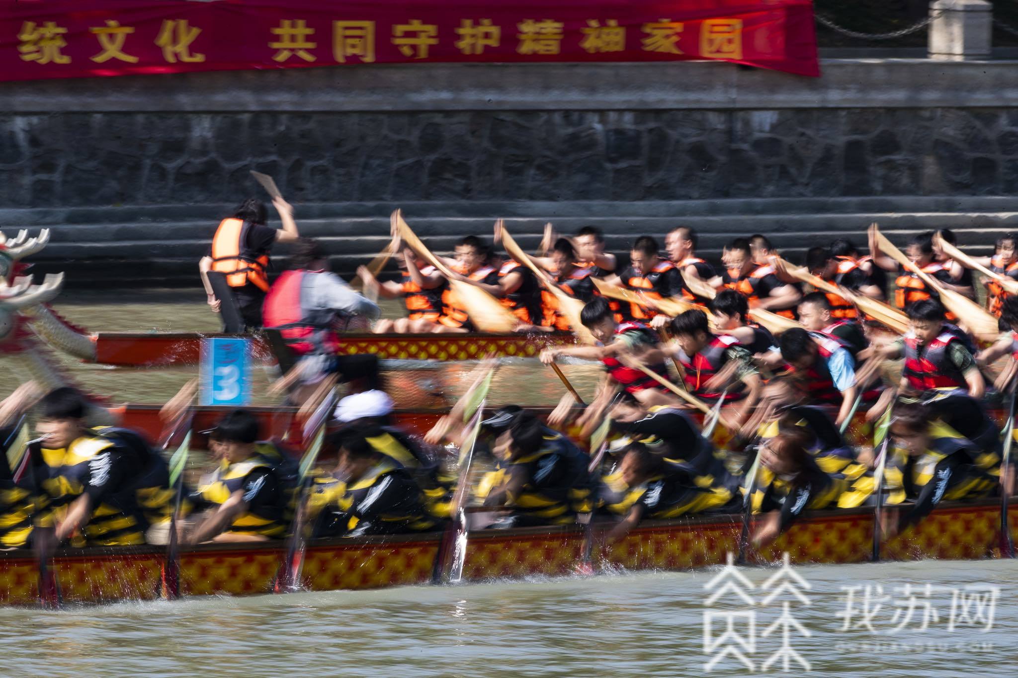 ■到中流击水，浪遏飞舟！看南京中小学生的“龙舟嘉年华”