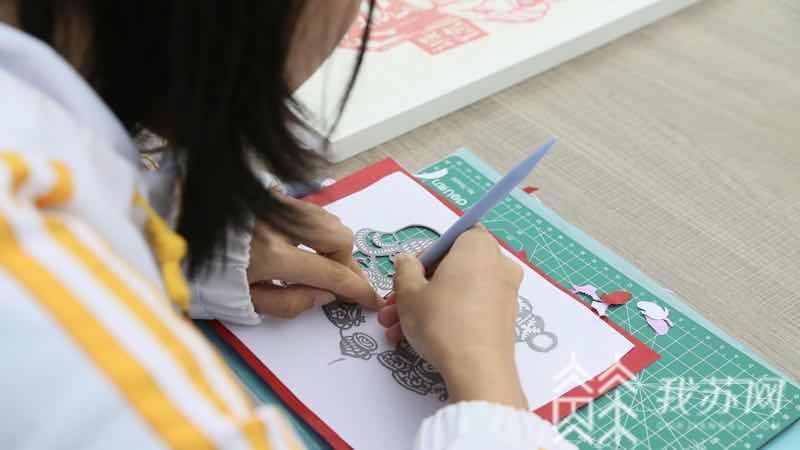 「」淮阴师范学院首届师范文化节拉开帷幕 践师德、练师能、展师风