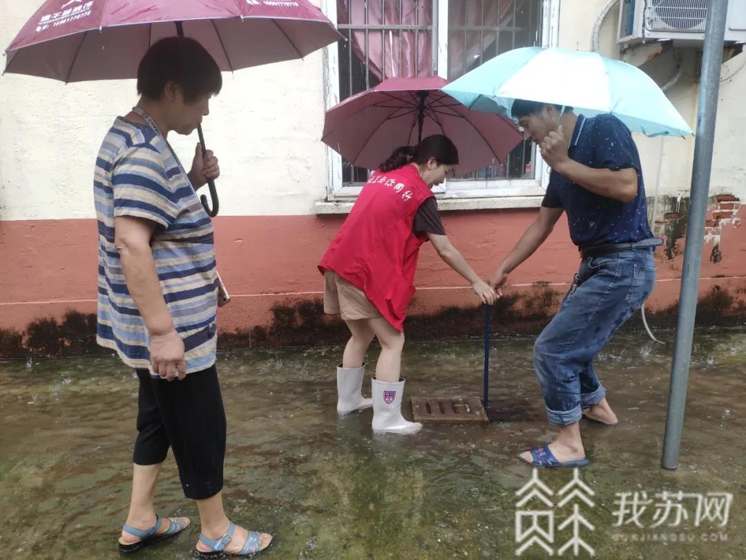 防汛■全力抗洪,江苏巾帼撑起防汛“半边天”|防汛抗灾第一线