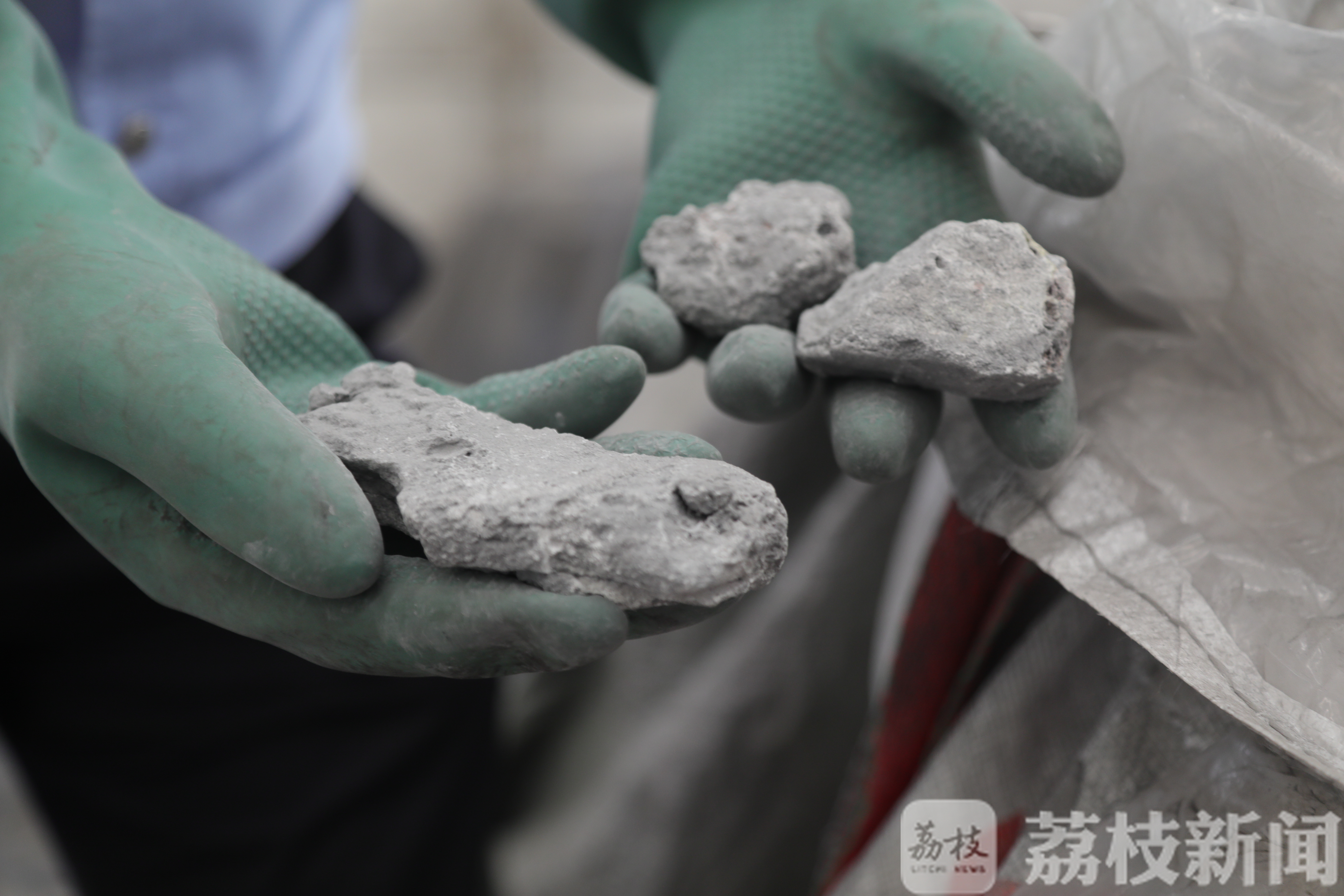 固体废物■守卫国门，向洋垃圾说不！南京海关查扣固体废物1029吨