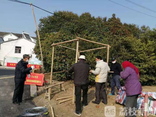 免费蔬菜“温暖”那些坚守一线的社区人