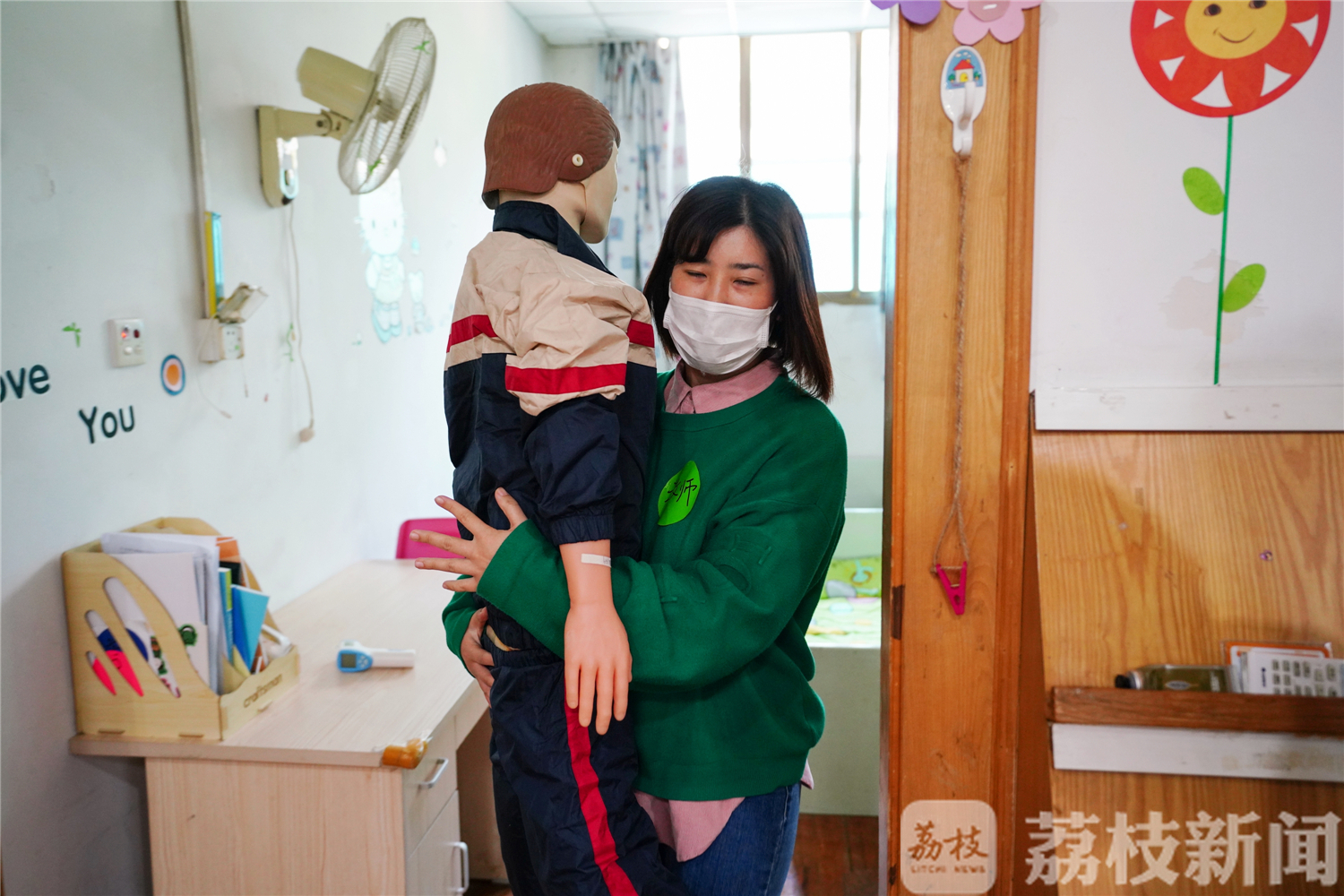 幼儿园■幼儿园开学准备好了吗？江苏省军区机关幼儿园组织疫情防控演练