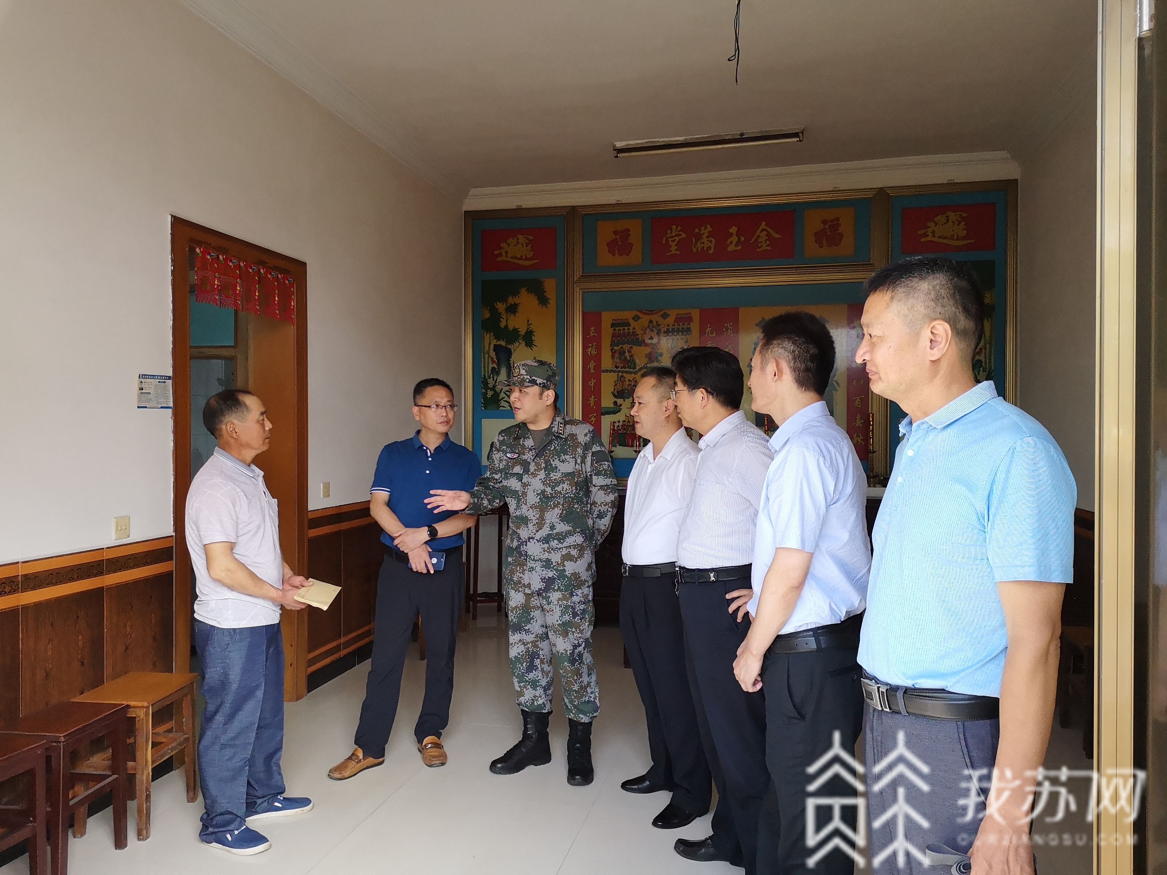 勇士■抗洪勇士冒小驰近况如何?江苏如皋军地共同探望他