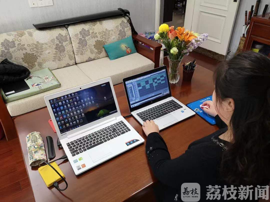 学院■“云”录歌,南医大康达学院的女神们用歌声战“疫”