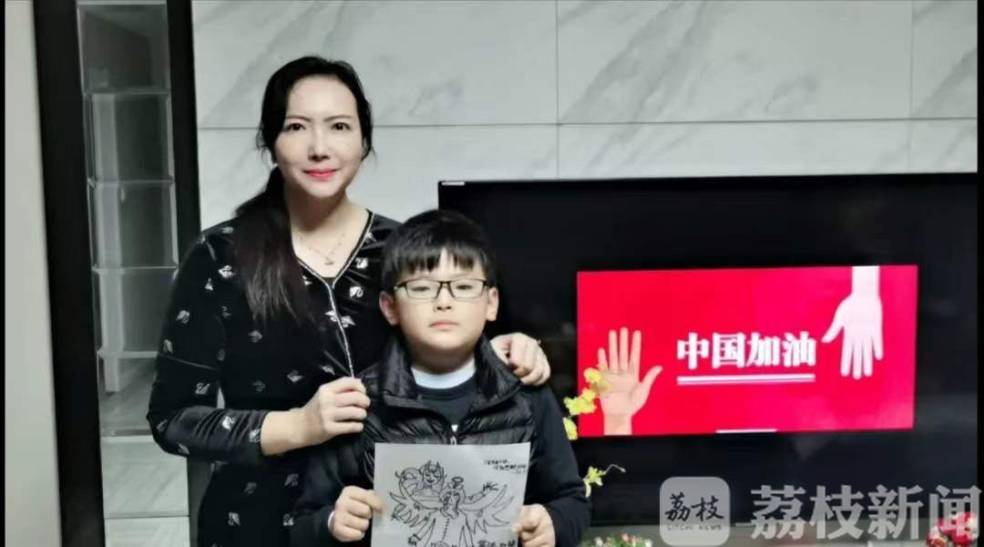 学院■“云”录歌,南医大康达学院的女神们用歌声战“疫”