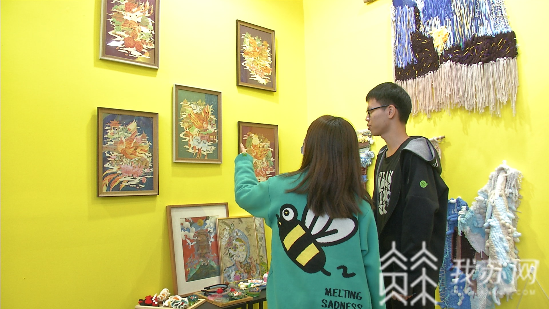 「」心已飞向心仪大学! 萌新参观紫金奖·第二届中国(南京)大学生设计展,