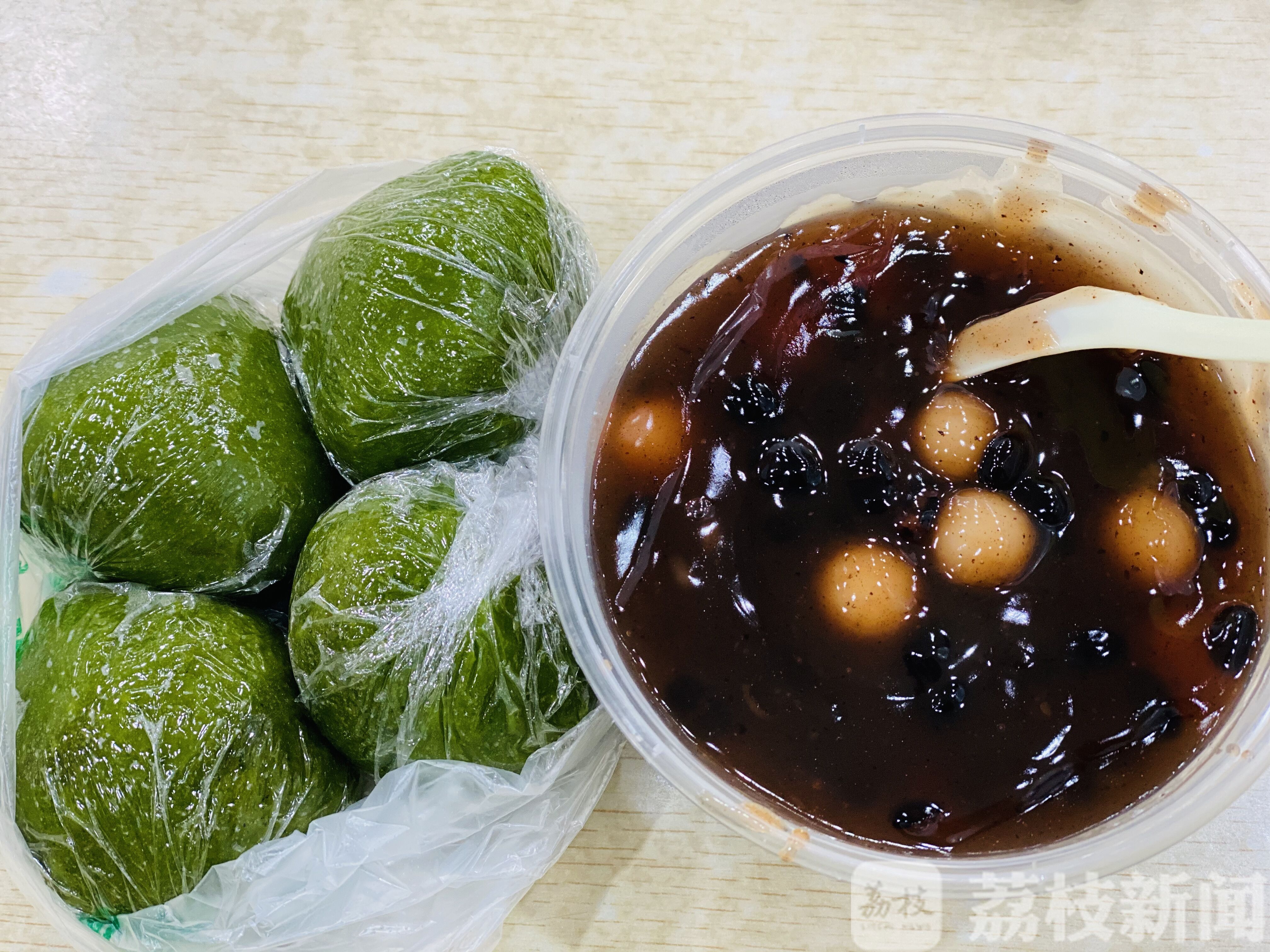 南京■古玩随便摸、网红小吃不排队、逛馆坐画舫半价……南京夫子庙回来了！