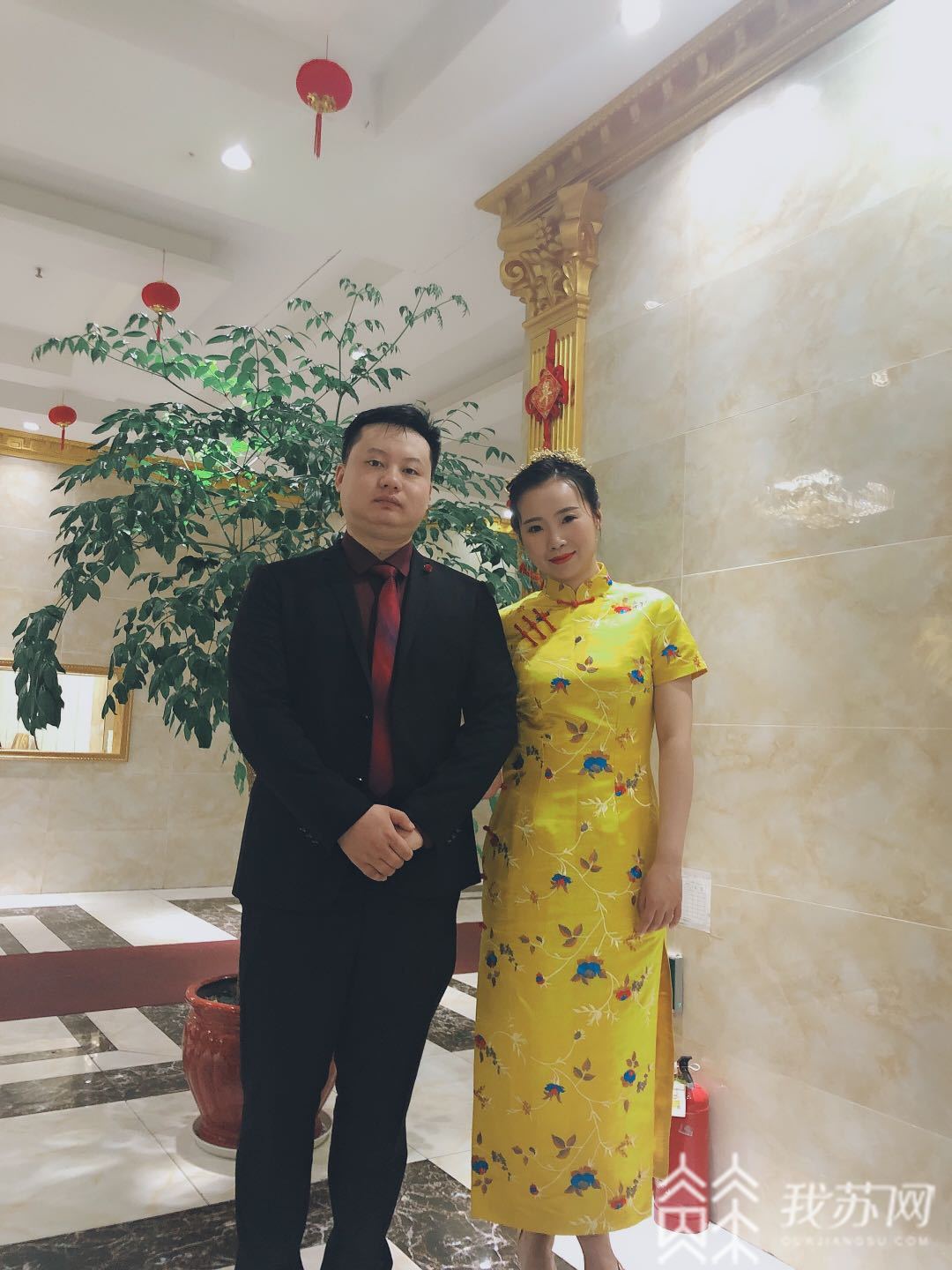 新婚：小学生这样花式表白新婚班主任 “她严肃时像老虎，萌起来赛过大熊猫”