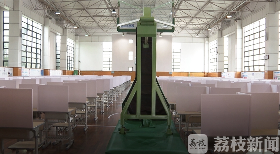 食堂■霸气!“方舱食堂”现身苏州校园!走,吃饭去,比考试还严格的那种!