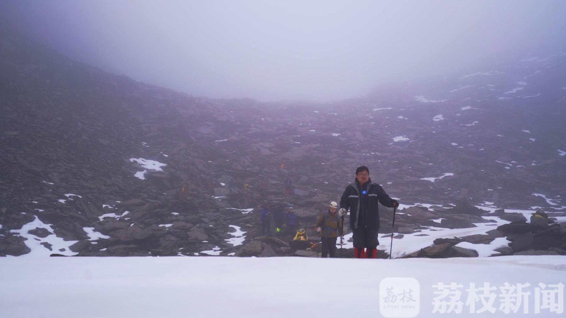 人生：“鹰爸”陪儿女爬过人生第一座大山 父爱如山
