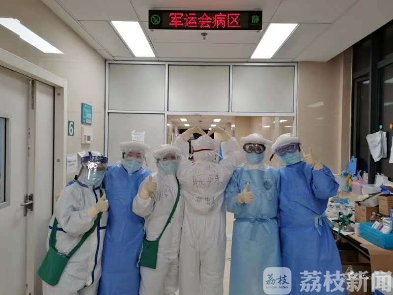 武汉■直通武汉|致敬,我们的男神们!