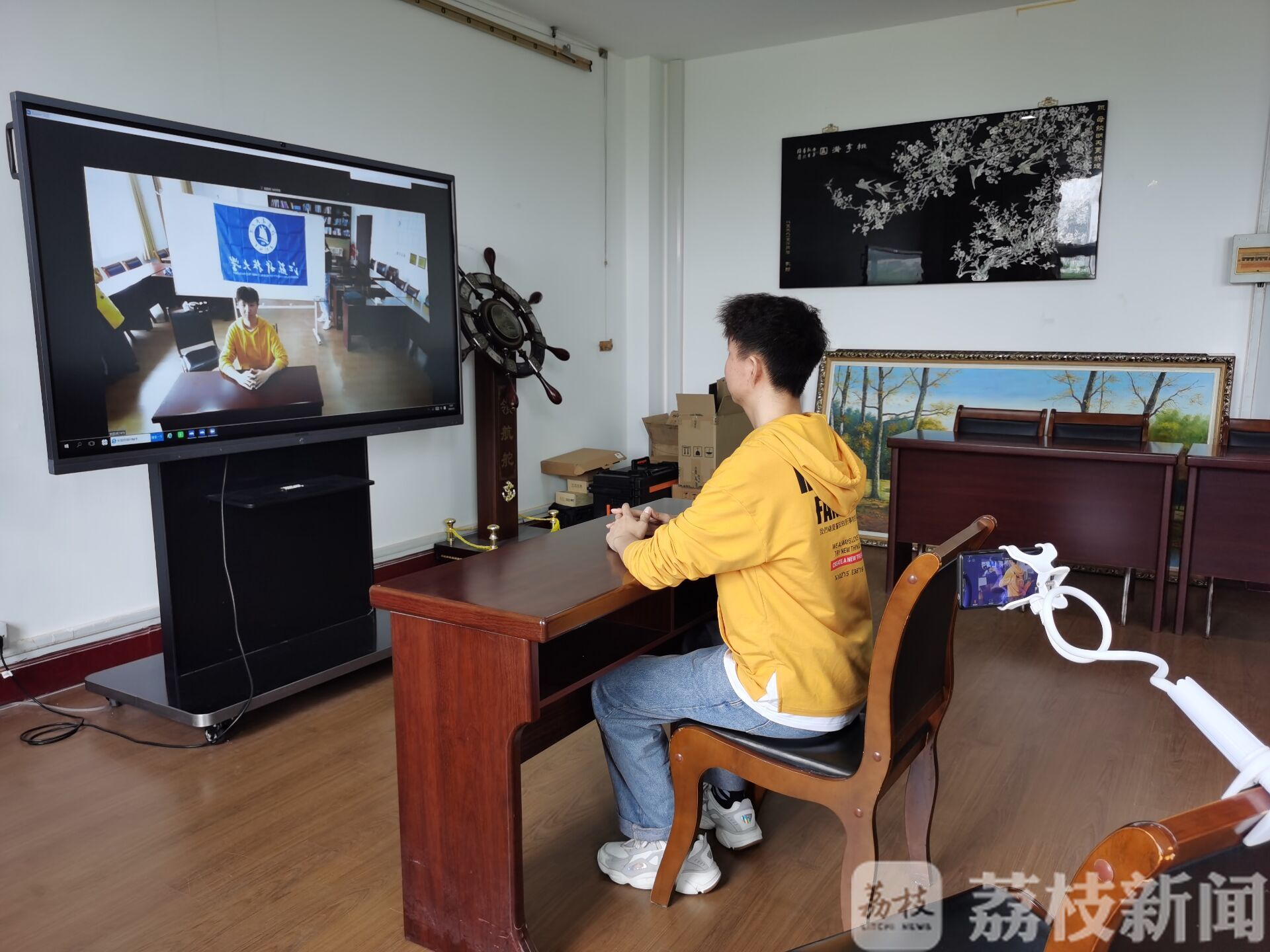 复试@ 学生：多亏了学校的“云复试”指导 考研捷报频传