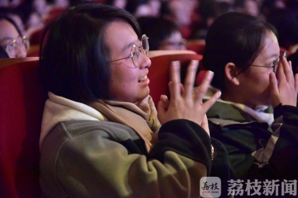 全“心”出发！“校园心理剧”优秀剧目在无锡汇演