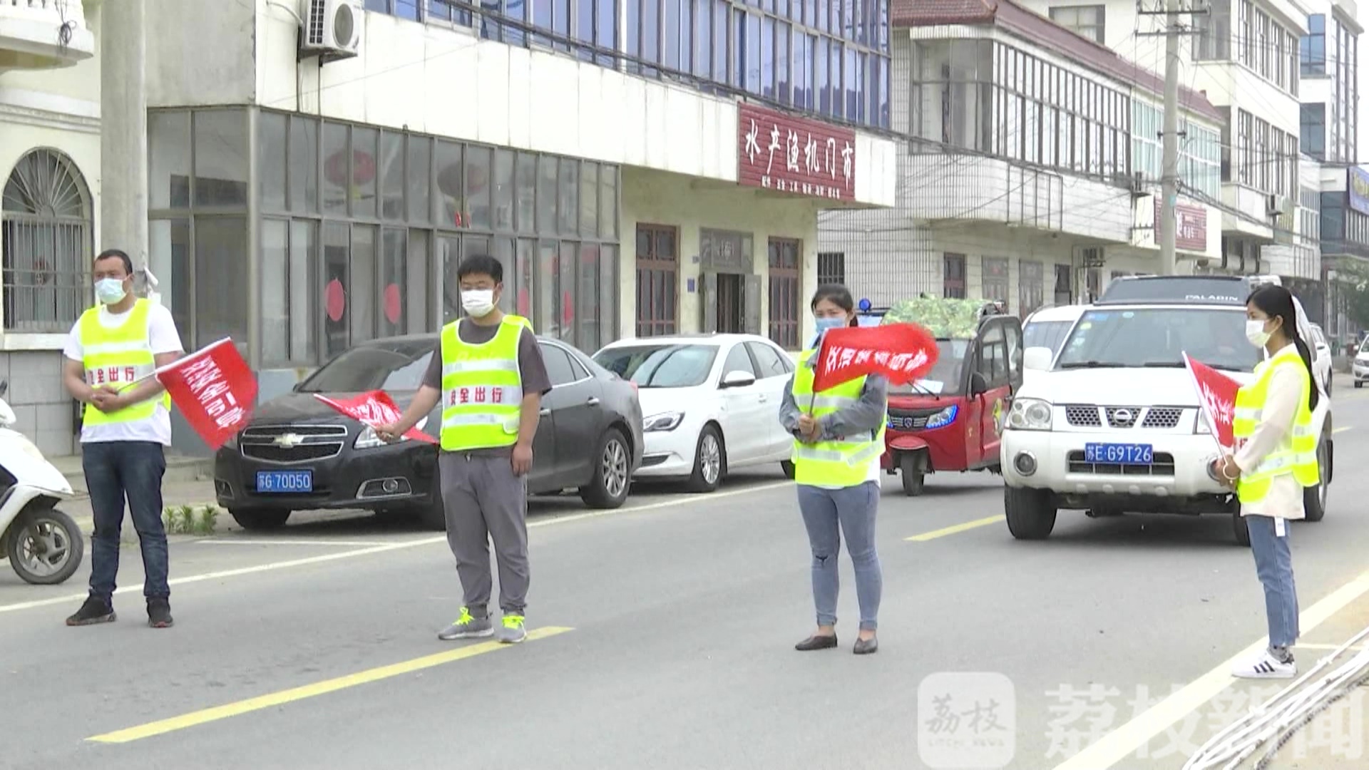 校车■赣榆打造“零补贴”校车模式 确保学生安全出行
