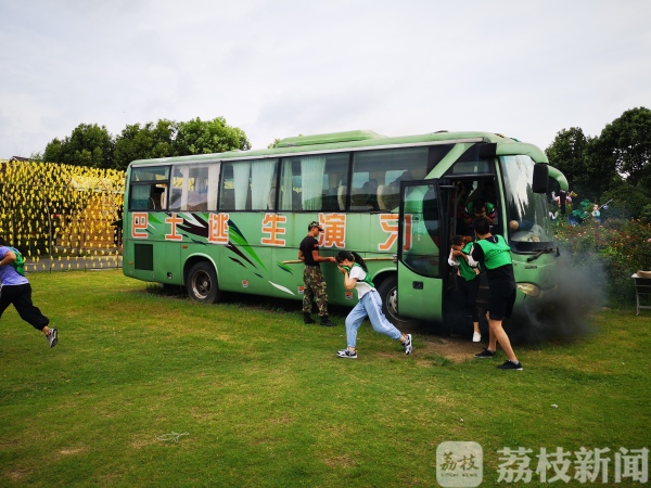 21秒，多救十六个孩子……泰州60万师生教科书式逃生技能快来get