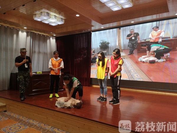 21秒，多救十六个孩子……泰州60万师生教科书式逃生技能快来get