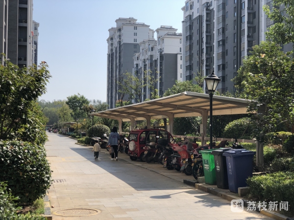 邳州东湖街道:撸起袖子,为美丽家园建设添砖加瓦