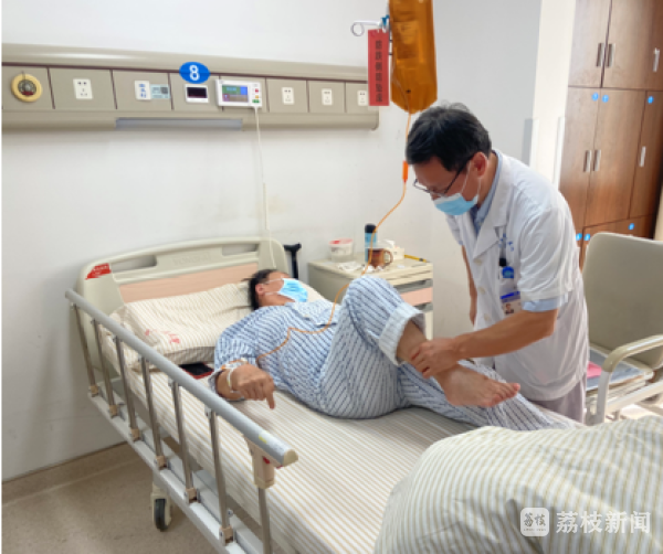 什么视频脑电图“上课昏睡”“面部抽搐”竟是癫痫 江苏省人民医院视频脑电监测“火眼金睛”探“真相”_https://www.jmylbn.com_新闻资讯_第1张