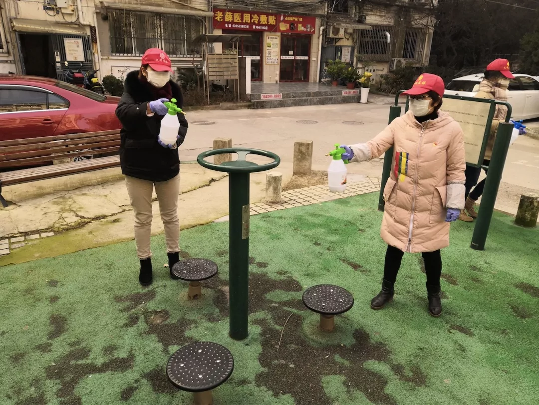 众志成城阻击疫情，镇江志愿者们这样做！