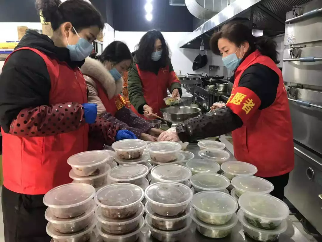 众志成城阻击疫情，镇江志愿者们这样做！