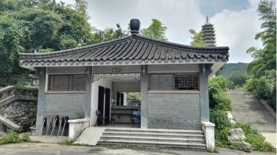 奋斗“镇”当时：改造老旧小区百万平方米 争创一批“国字头”农