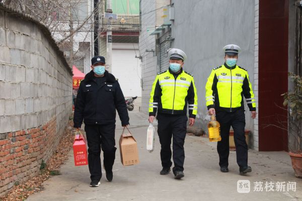 徐州邳州市戴莊鎮居民黃某某因交通事故致殘,目前已因病臥床21年,其