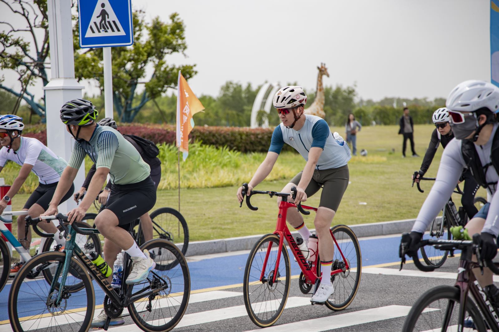 如来如愿 跃动黄海 江浙沪皖3000名户外运动爱好者齐聚如东体验海洋