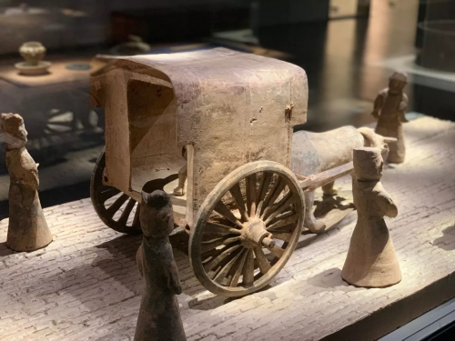 马车,鹿车,羊车……六朝时期,出行交通工具有很多,是不是惊呆了?